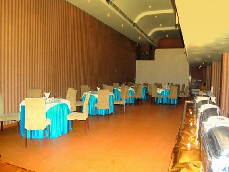 Hotel Royal Panna Shahjahanpur Ngoại thất bức ảnh